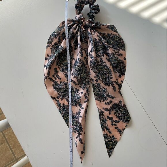 Floral Scrunchie Scarf Design Knotted Hair Accessory Bow - Picture 4 of 4